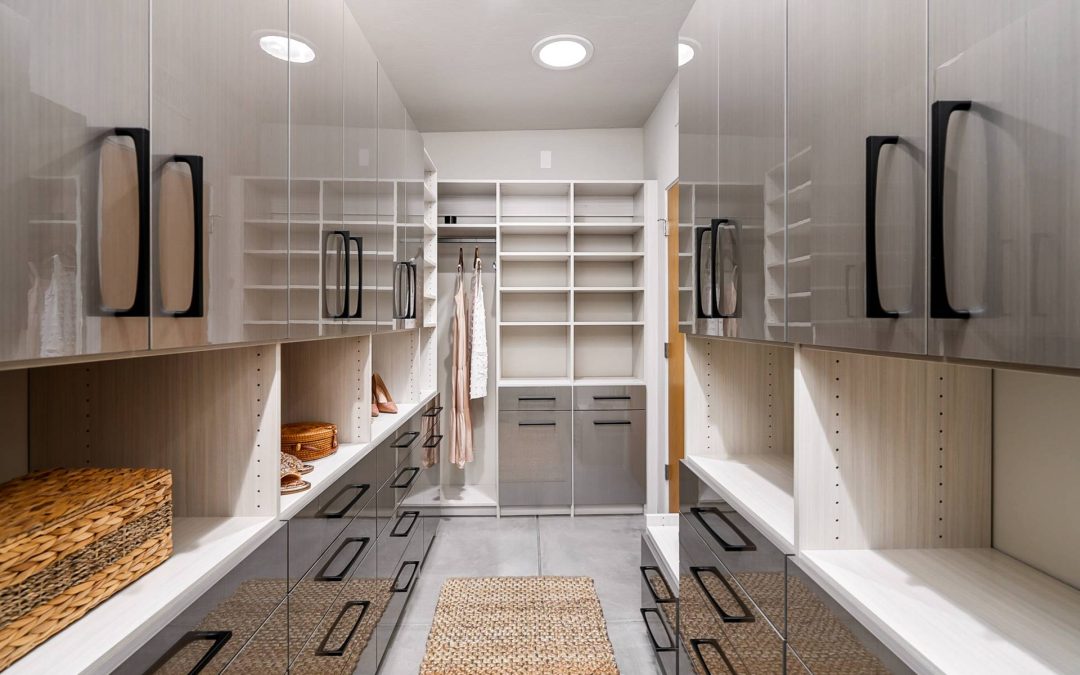 Garden Drive Closet